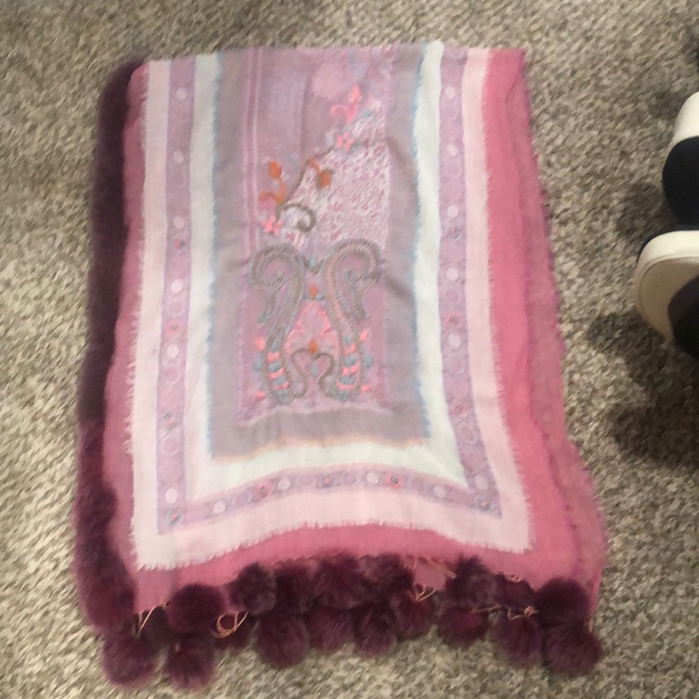 Fur trim wrap